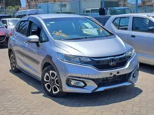 Honda Fit 2019 Silver