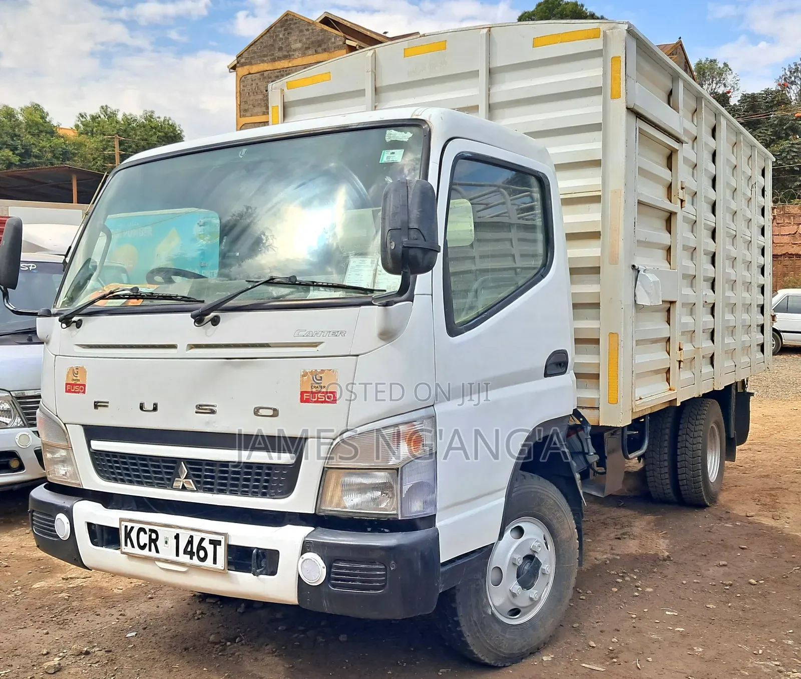 Mitsubishi Canter Fe84