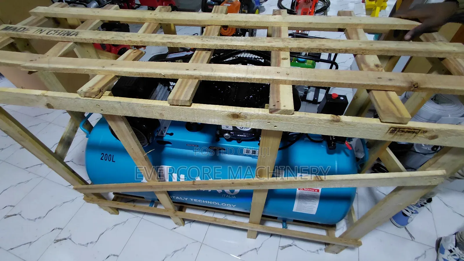 Milano Air Compressor Machine 200l Capacity.