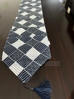 220 Cm Table Runner(8/10seater Table)
