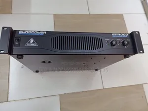 Beringer 4000 Amplifier