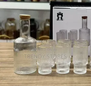 Vertical Decanter
