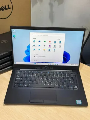 Laptop Dell Latitude 7390 8GB Intel Core i7 SSD 256GB