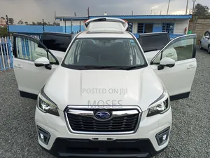Subaru Forester 2019 Pearl