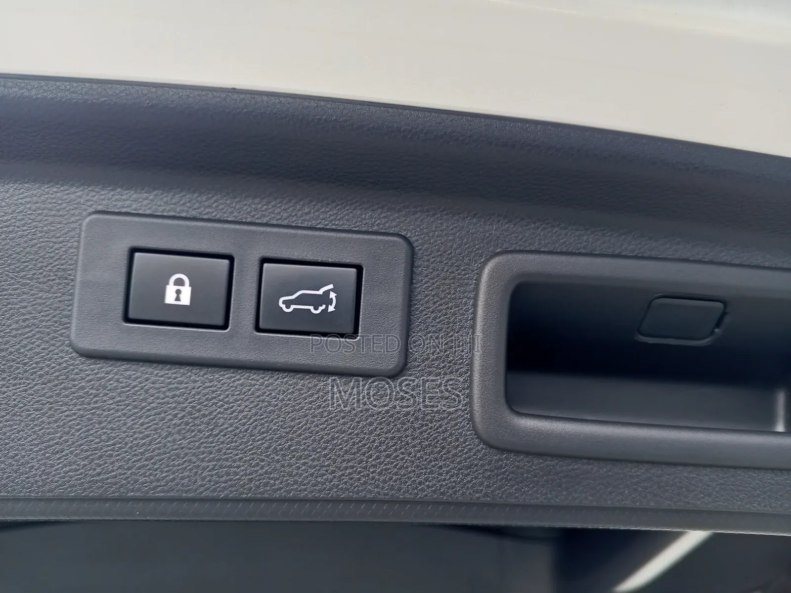 Subaru Forester 2019 Pearl