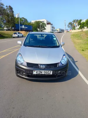Nissan Advan 2017 Silver