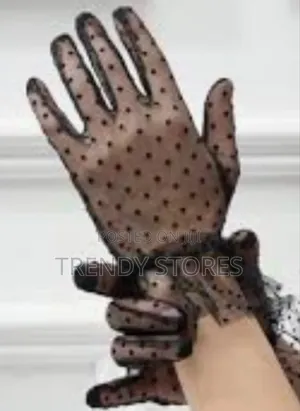 Short Hand Gloves