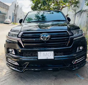 Toyota Land Cruiser 4.6 V8 ZX 2019 Black