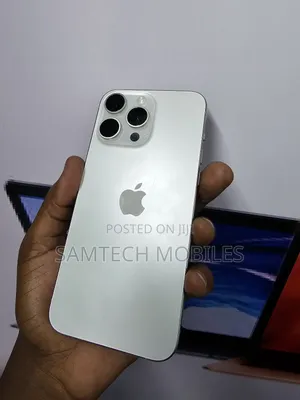 Apple iPhone 15 Pro Max 512 GB Silver