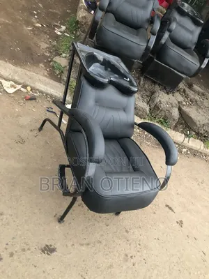 Simple Saloon Sinks With Affordable Prices