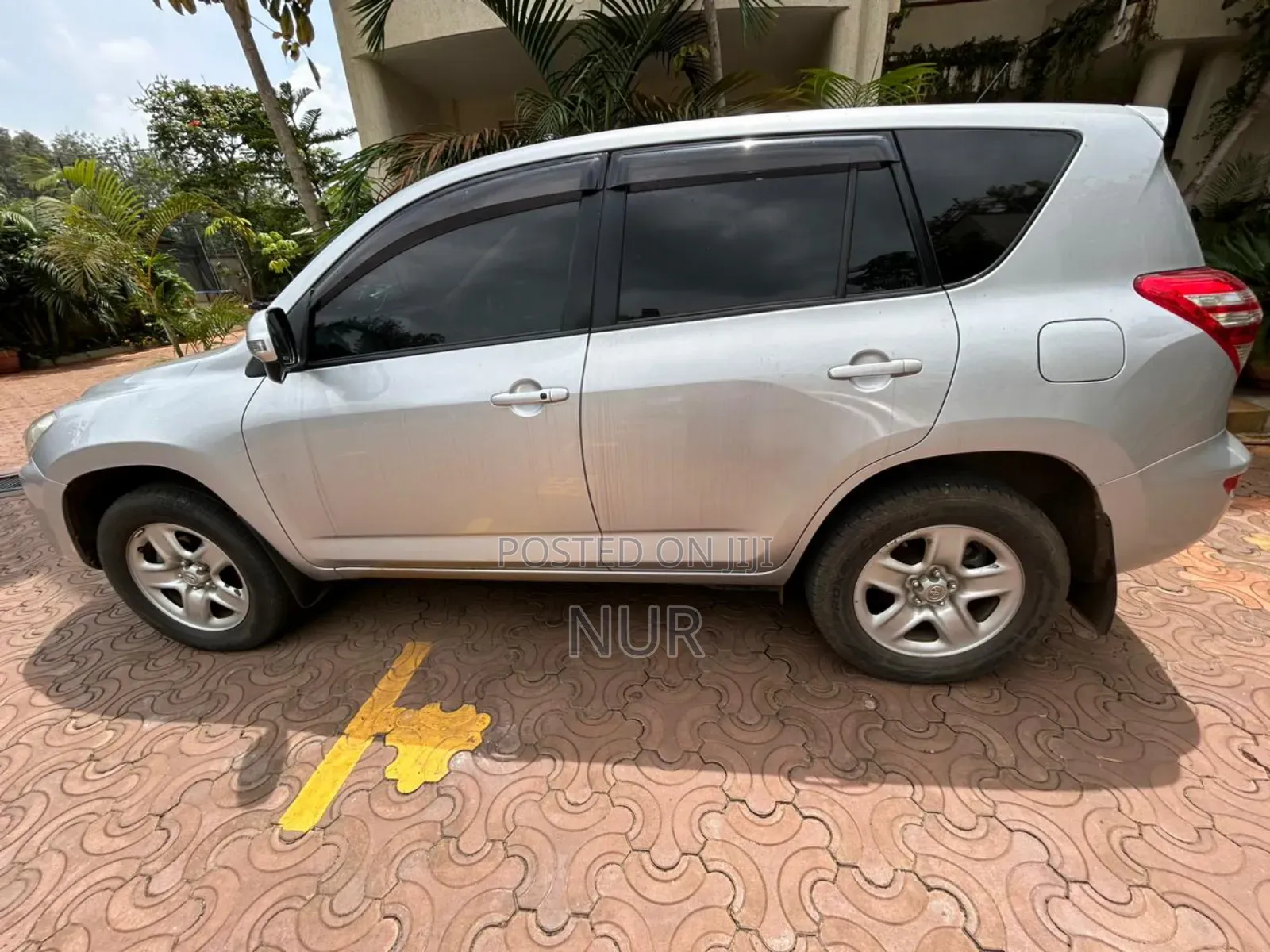 Toyota RAV4 2014 Silver