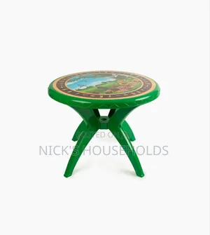 Round Plastic Table With Flowers Print