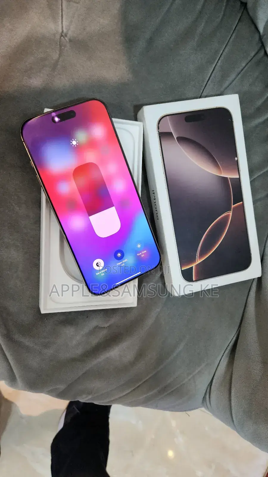 Apple iPhone 16 Pro Max 256 GB Gold