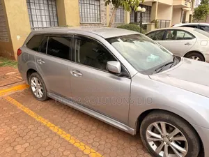 Subaru Legacy 2013 Silver