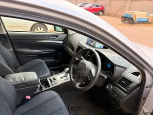 Subaru Legacy 2013 Silver