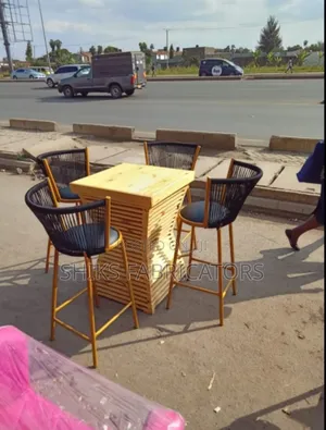 Hotel Bar and Restaurant High Stools