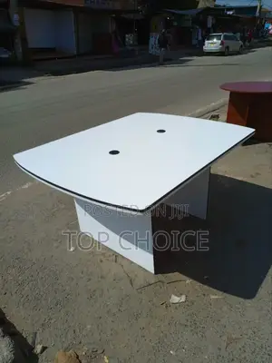 Boardrooms Table