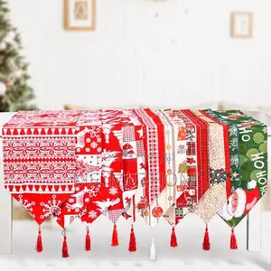 Christmas Knitted Fabric Tablecloth Runner With Tassels