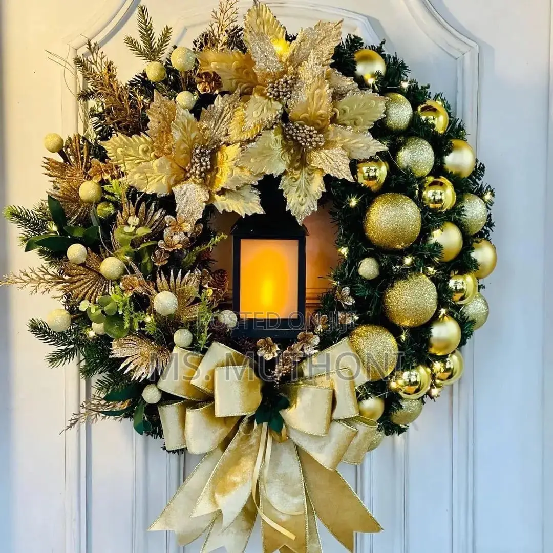 Front Door / Wall Christmas Wreath With a Lamp