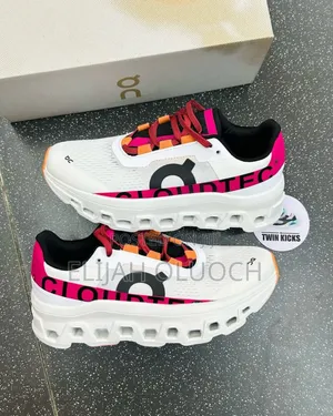 Qc Cloudtec Running Shoes White Pink