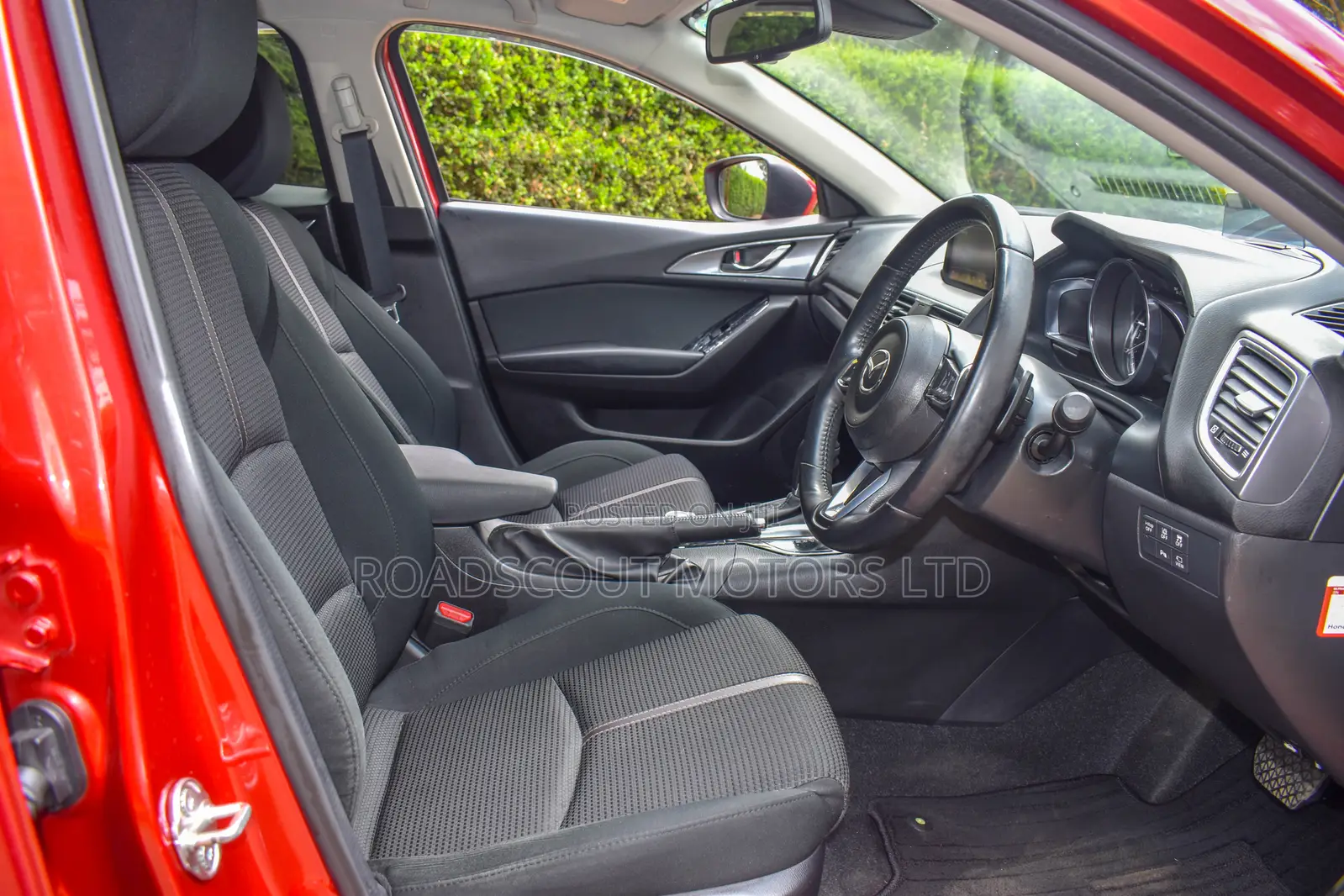 Mazda Axela 2018 Red