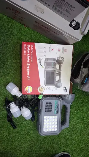 Multifunctional Solar Light System With Radio 100watts