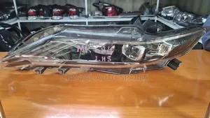 Toyota Harrier Headlight (Part 147) 2014-2018 Models