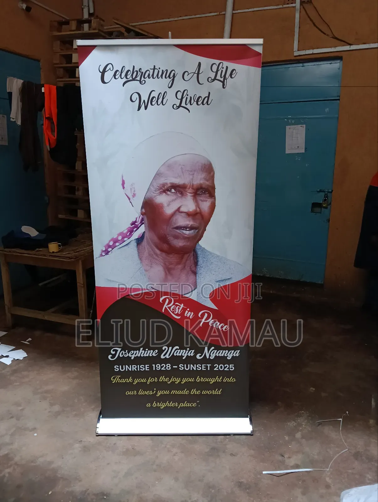 Wide Base Roll Up Banner