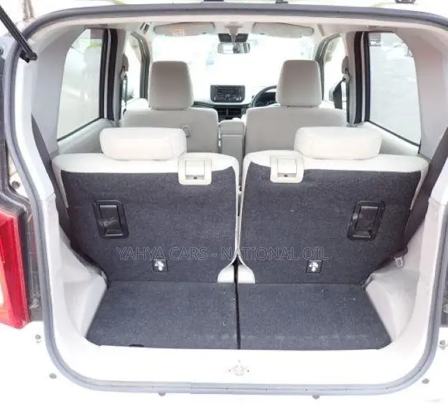 Daihatsu Move 2020 White