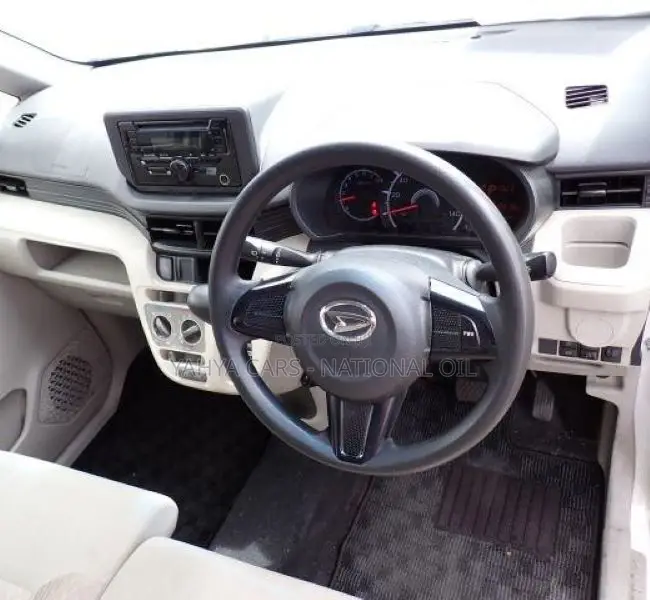 Daihatsu Move 2020 White