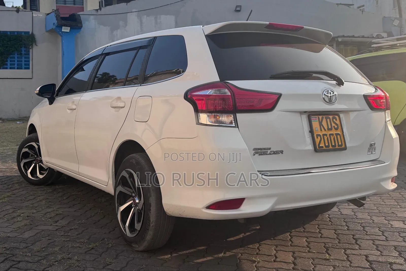 Toyota Corolla Fielder 2018 White