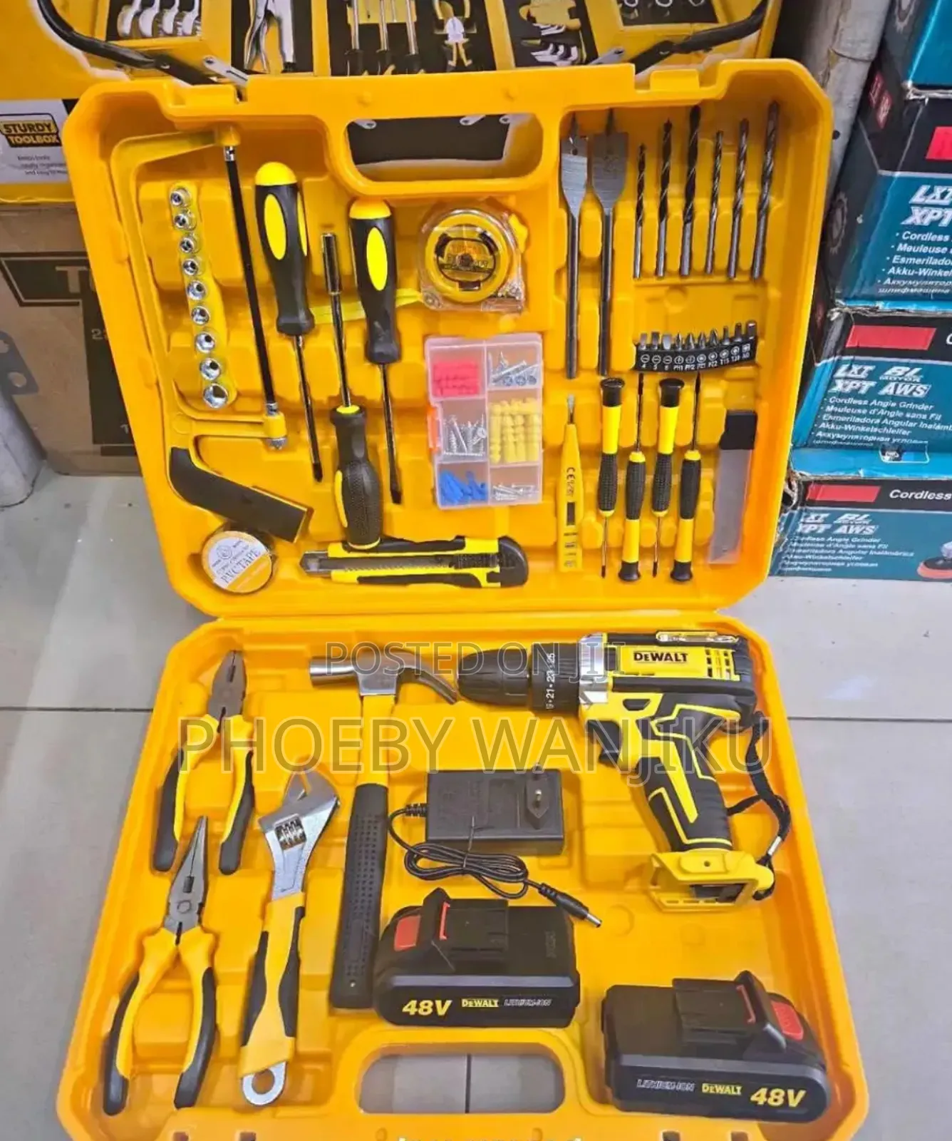 Dewalt Cordless Drill Set/Rechargeable Dewalt Drill Machine