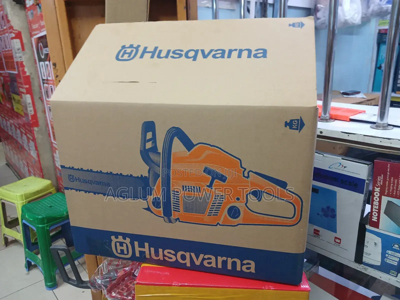Commercial Husqvarna 272xp Chainsaw