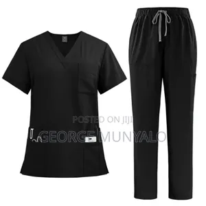 Medical Scrubs/Nursing Uniforms