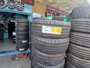 Mirage 215/55r17