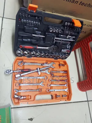 82pcs Spanner Set