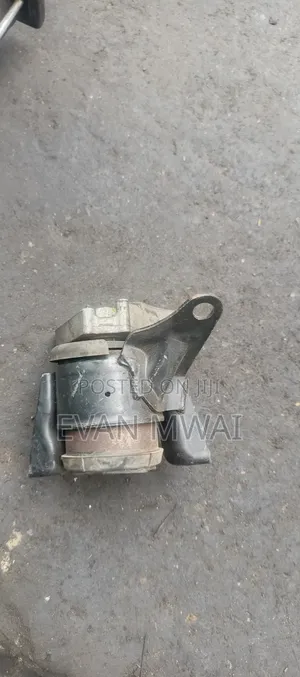 Toyota Voxy Engine Mt
