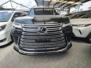 Lexus LX 600 2022 Black