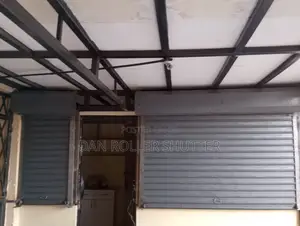 Strong Roller Shutter Doors for Malls Kiosks