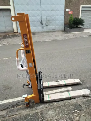 Manual Stacker (2ton×1.6m)