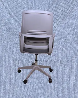 Best-Seller Grey Ergonomic Mesh Office Chair — Boosts Posture Focus