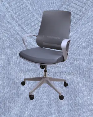 Best-Seller Grey Ergonomic Mesh Office Chair — Boosts Posture Focus