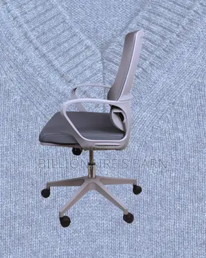 Best-Seller Grey Ergonomic Mesh Office Chair — Boosts Posture Focus