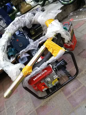 Honda Vibrator With Poker