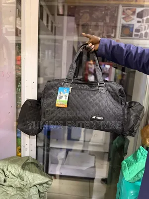 Black Gym Bags With an Extra Pouch