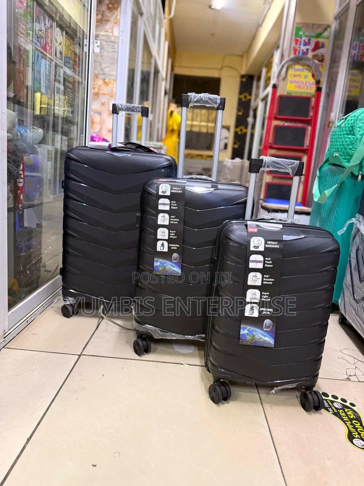 3 In1 Rubber Suitcase Set at 7000 Full Set Size 4