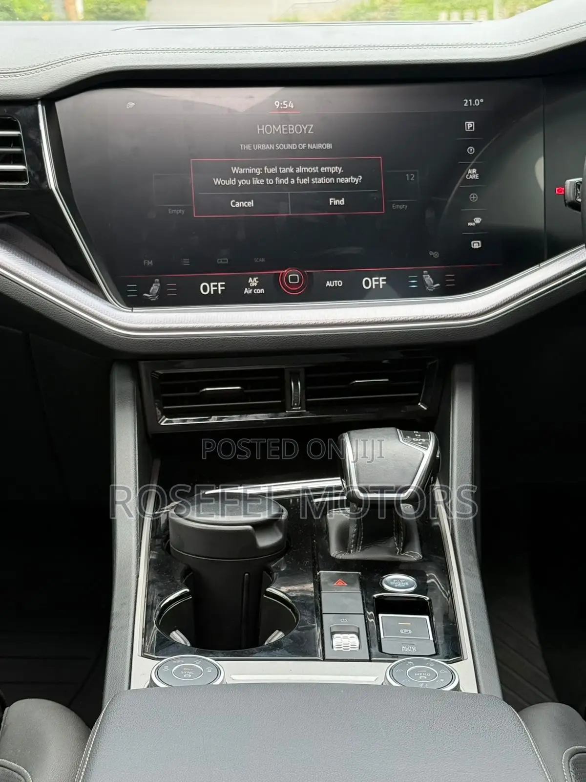 Volkswagen Touareg 2019 White
