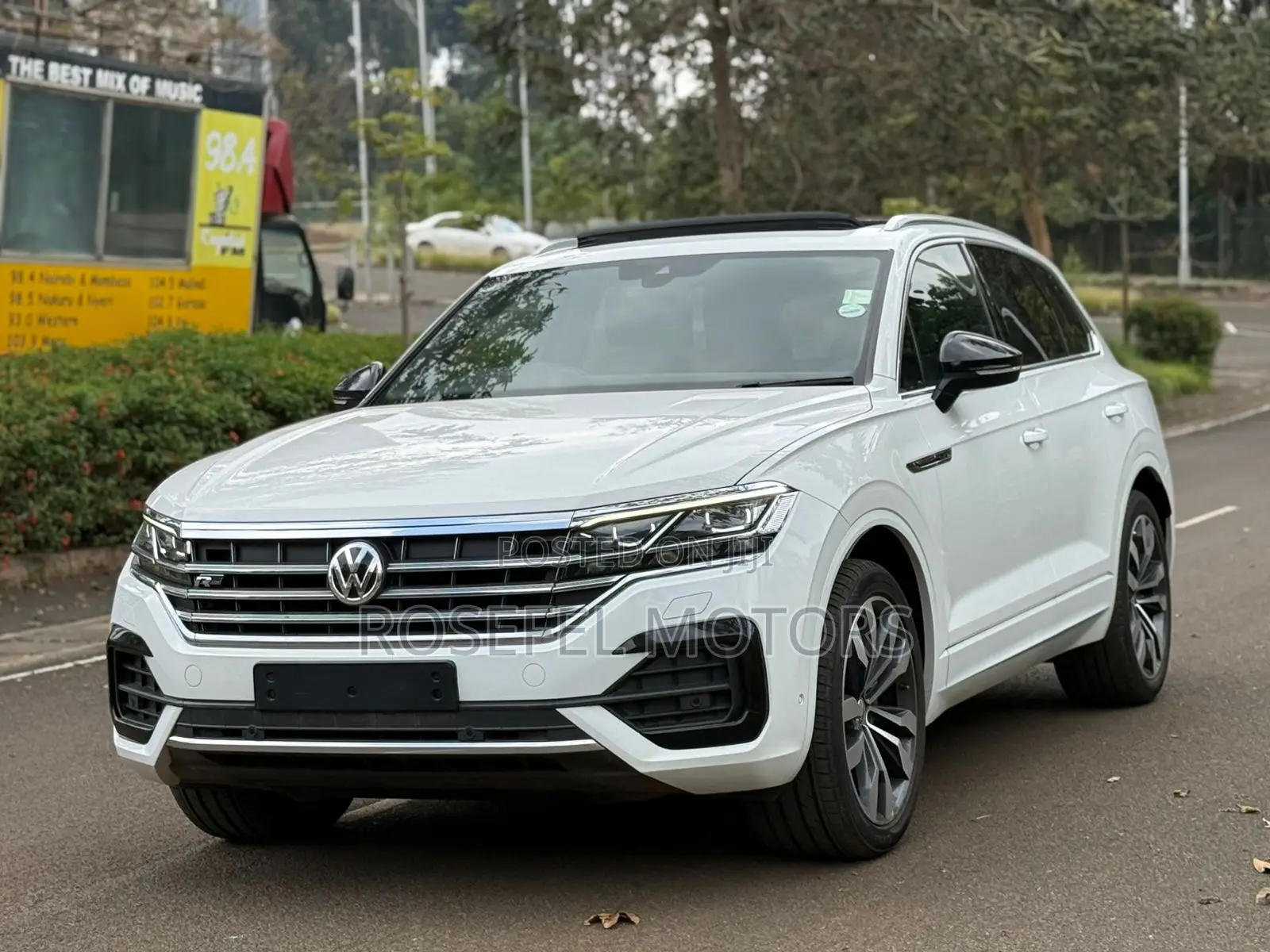 Volkswagen Touareg 2019 White