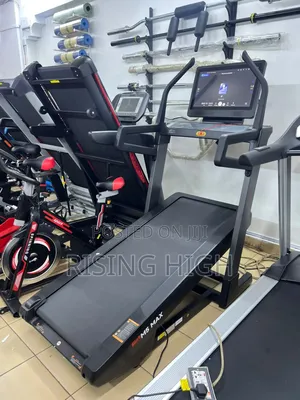 Professional Polaris Marathon Treadmill | 21.5” Tft Display