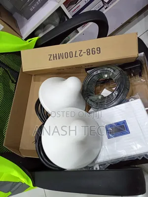 2 Way 4g GSM Mobile Signal Booster Repeater for Better Voice Clarity